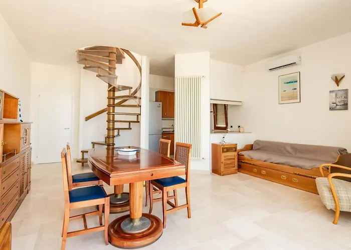 Sosandra Sea View ויאסטה